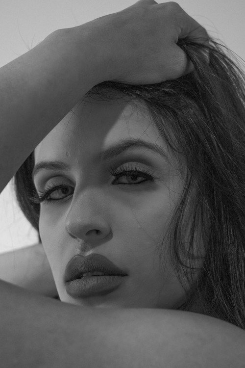 Photo of Kênia Souza, Acting