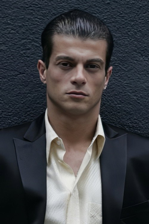 Photo of Roberto Chivas, Acting