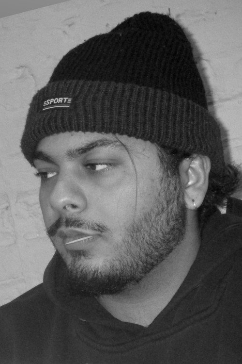 Photo of Dilan Kizil, Camera