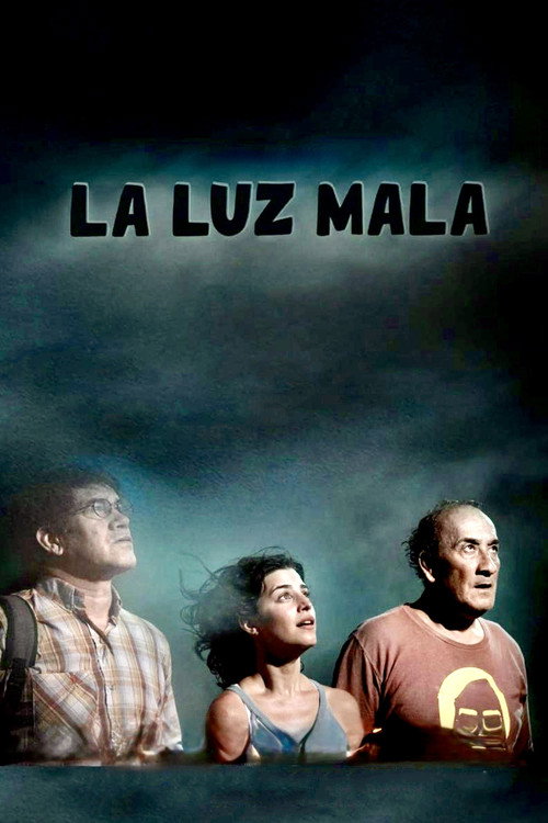Movie poster for La luz mala (2022)