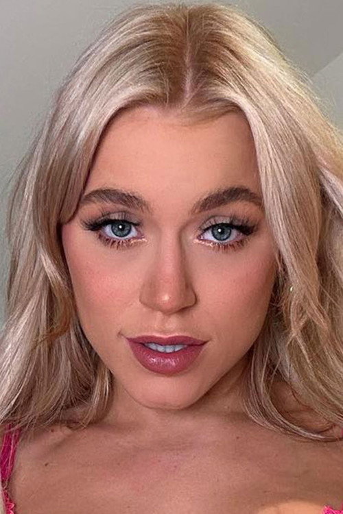 Photo of Elle Brooke, Acting