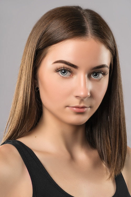 Photo of Ellie Lawrence, Acting