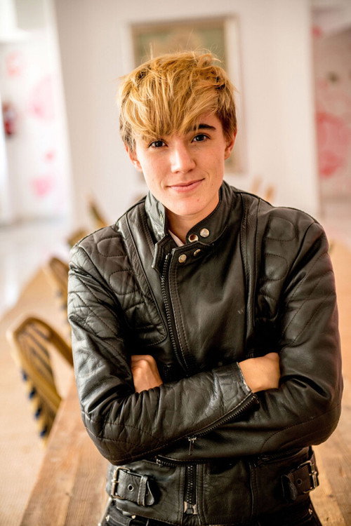 Photo of Álex Silleras, Acting