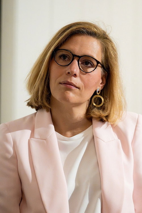 Photo of Ine Van Wymersch, Acting