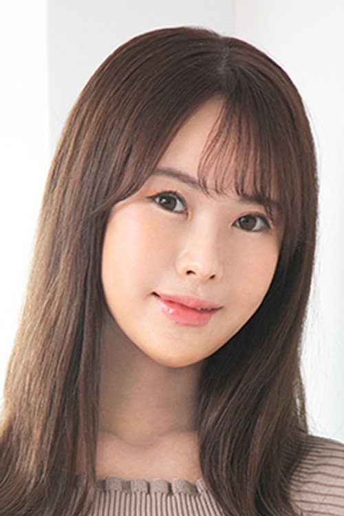 Photo of 絢音りさ, Acting