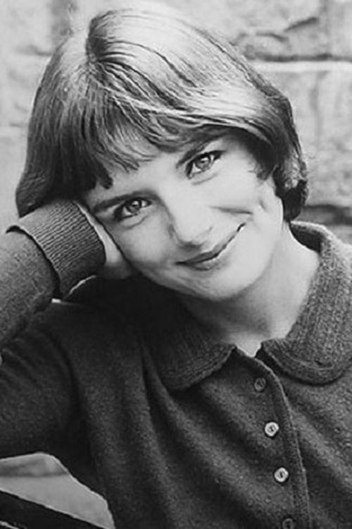 Kelly Jean Peters profile