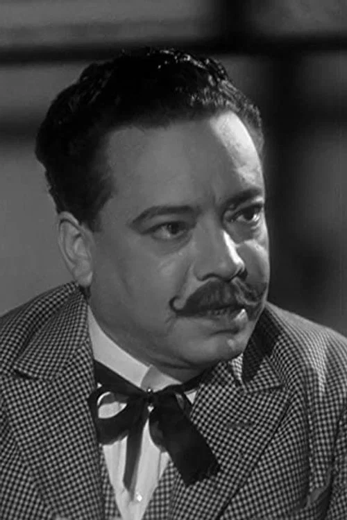 Photo of Ernesto Finance, Acting