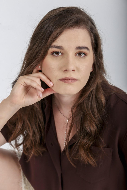 Photo of Kira Hagi, Acting