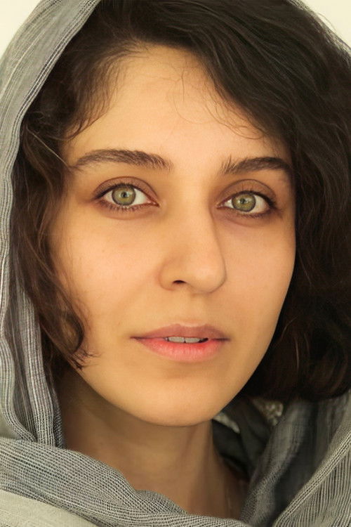 Minoo Sharifi profile