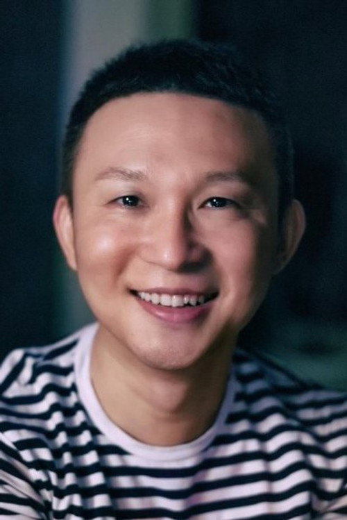 Photo of Qiang Li, Writing