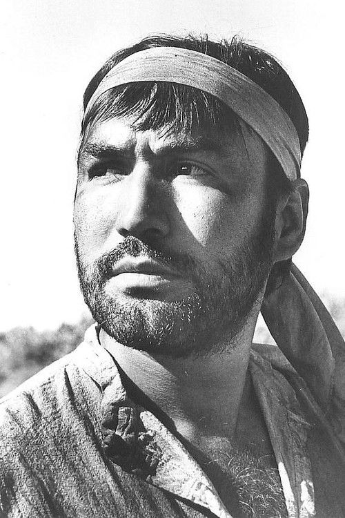 Julio Aldama profile