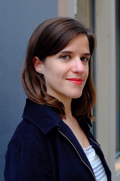 Photo of Aurélie Oliveira Pernet, Directing