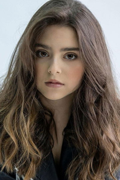 Julia Kostow profile