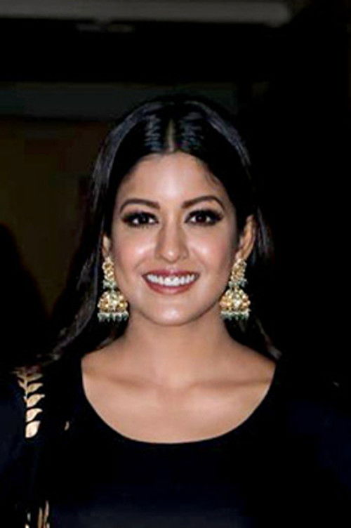 Photo of Ishita Dutta, Acting