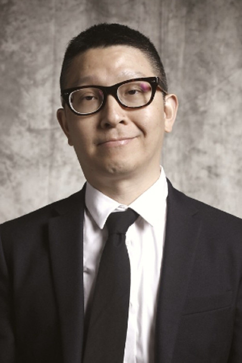 Photo of Yau Nai-Hoi, Writing