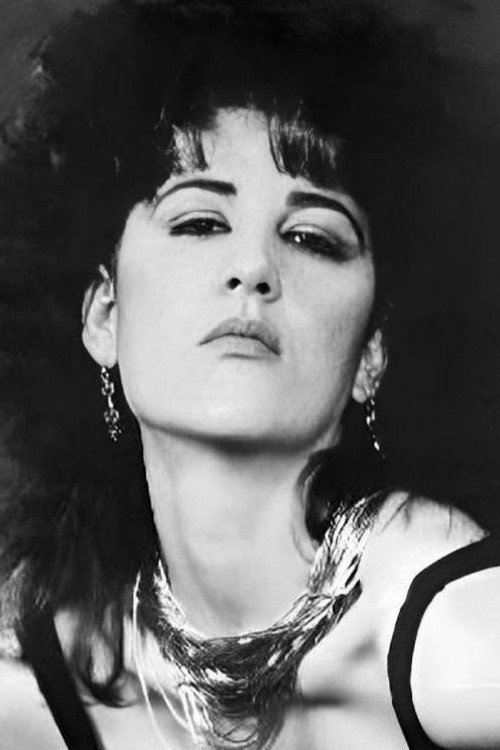 Photo of Emma Quer, Acting