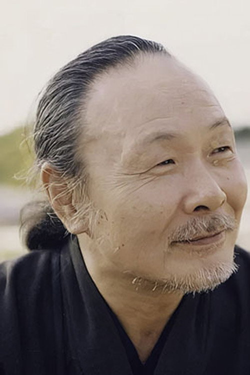 Photo of Jiro Kuwata, Writing