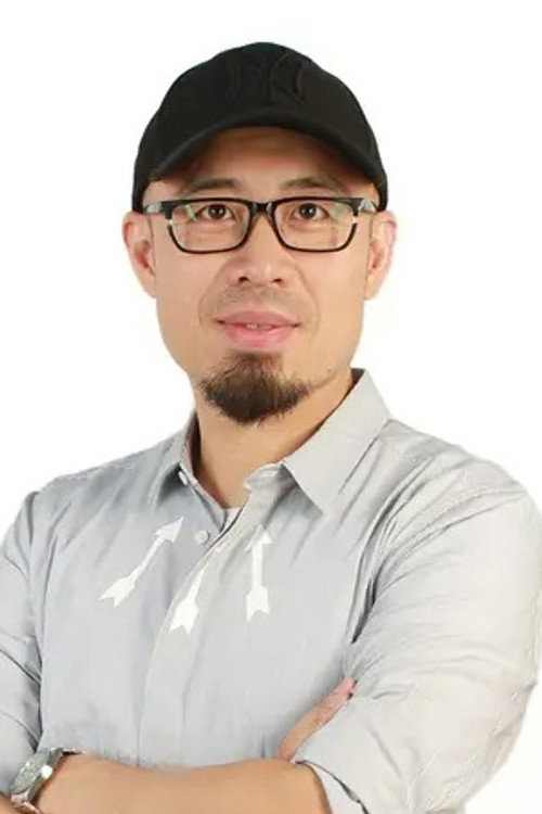 Photo of Wang Xiaohan, Writing