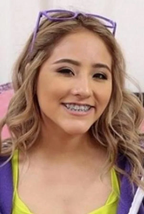 Photo of Mila Hendrix, Acting
