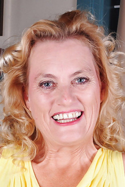 Photo of Lady Dulbin, Acting