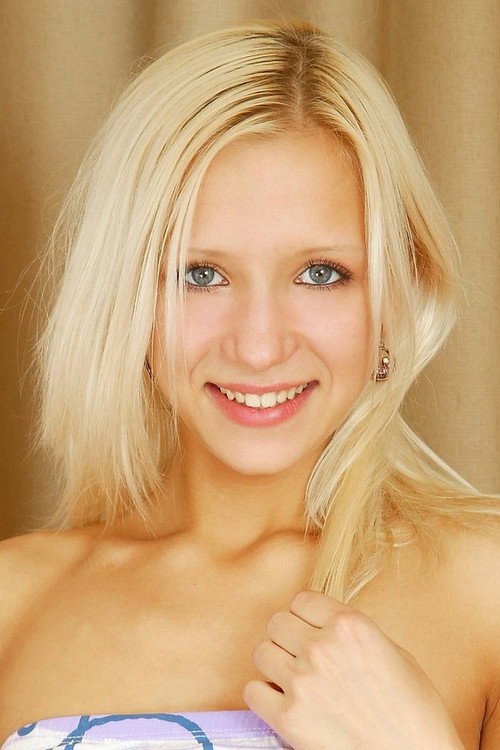 Photo of Anisha, Acting