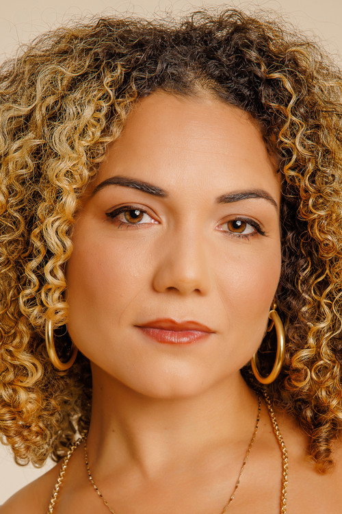 Photo of Alana Johnson, Acting