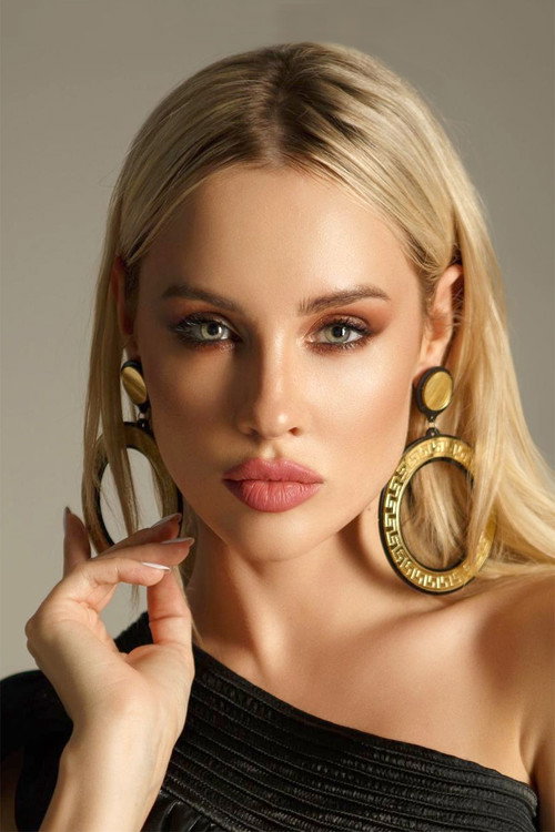 Photo of Alina Barkalova, Acting