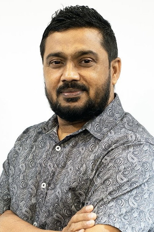 Photo of Mohamed Manik, Acting