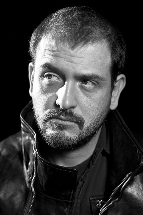 Photo of Rigoberto Castañeda, Directing
