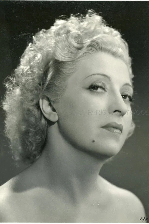 Photo of Andrée Guize, Acting