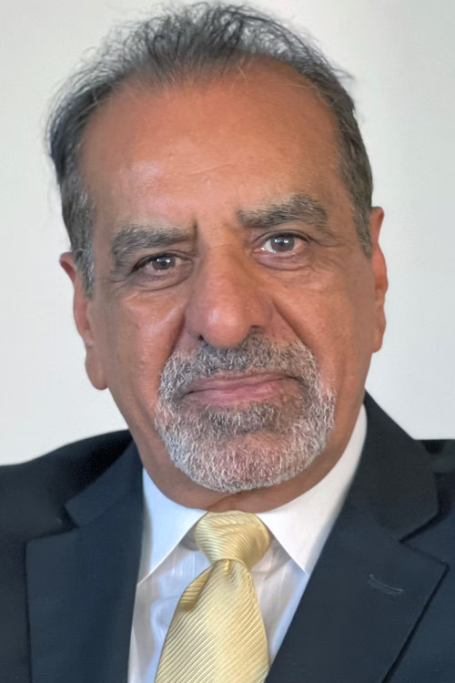 Photo of Kavi Raz, Acting