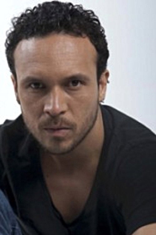 Photo of Arnold Cantillo, Acting
