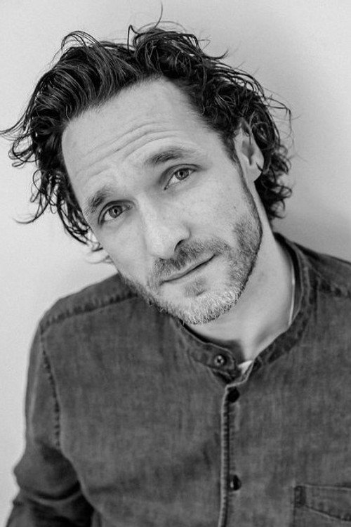 Javier Guzman profile