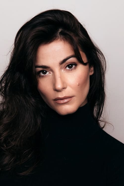 Elysia Rotaru profile