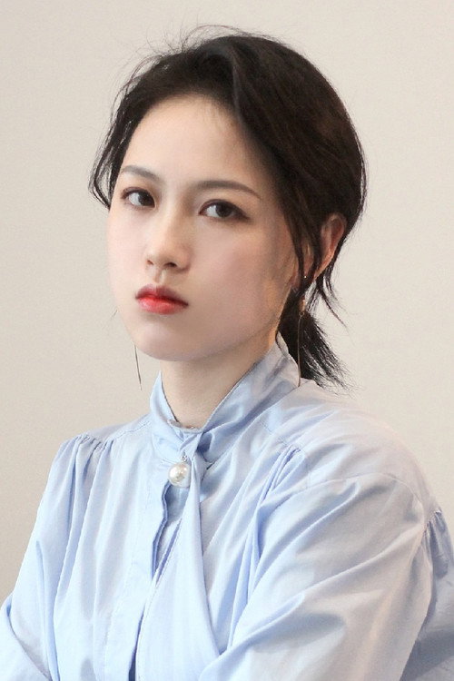 Photo of Zhu Zhi Yi, Writing