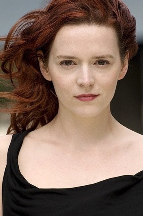 Photo of Julia Krynke, Acting