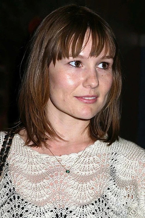Photo of Liz Stauber, Acting