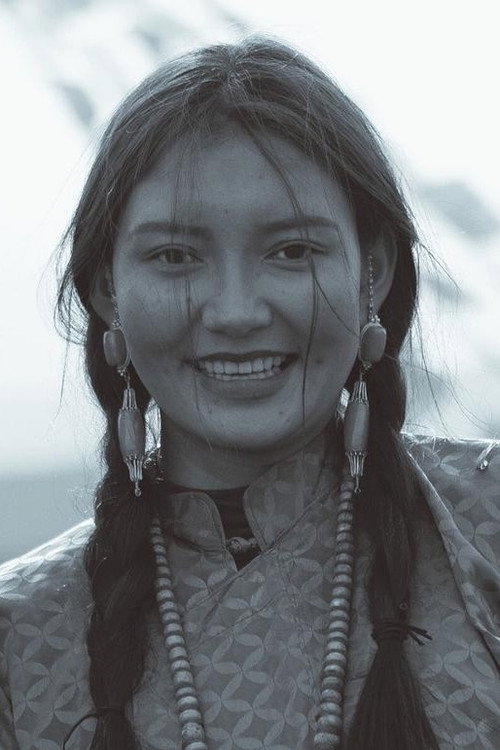 Photo of 加华草, Acting