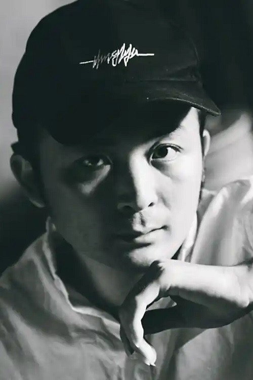 Photo of Huang Mo Qi, Writing
