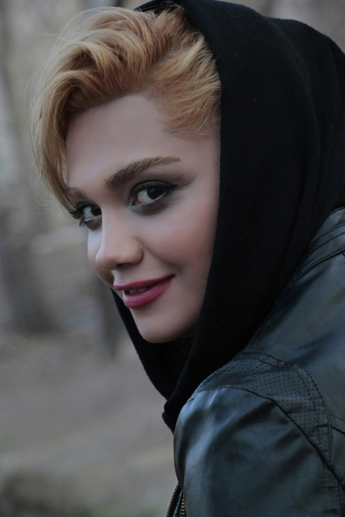 Photo of Bahar Baratpour, Acting