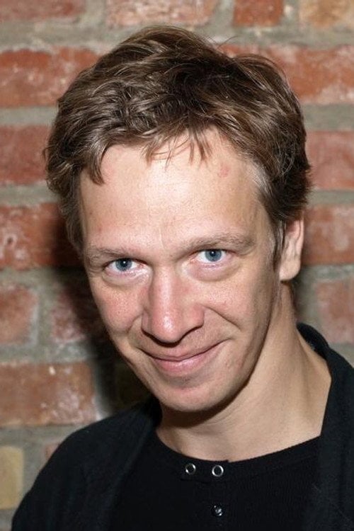 Photo of Rednar Annus, Acting