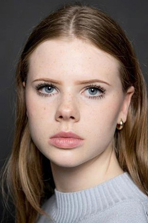 Photo of Naomi Bethke, Acting