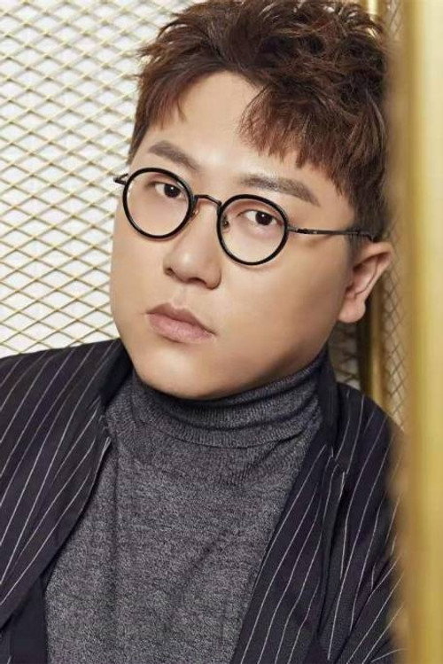 Photo of 张小厚, Acting