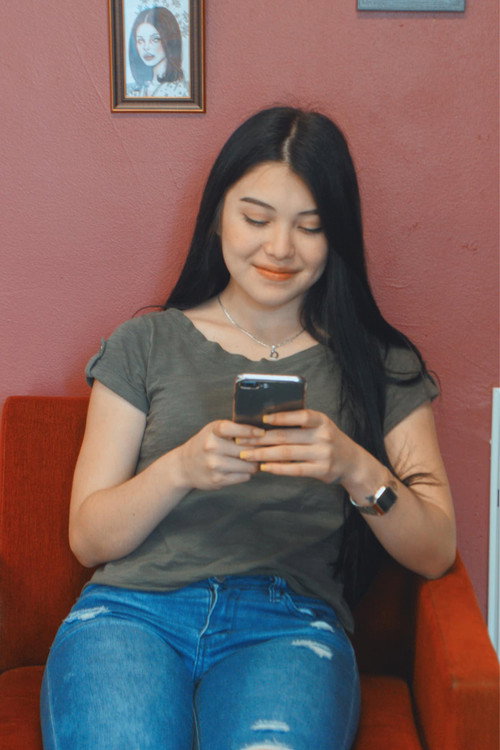 Photo of Dafne Tirado, Acting