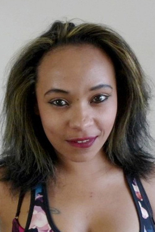 Photo of Chanelle Santos, Acting