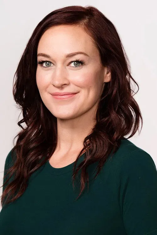 Mamrie Hart profile