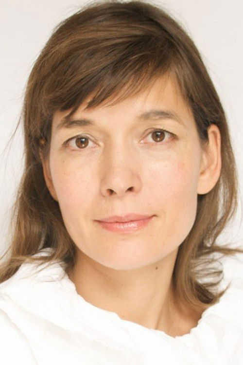 Simone Bendix profile