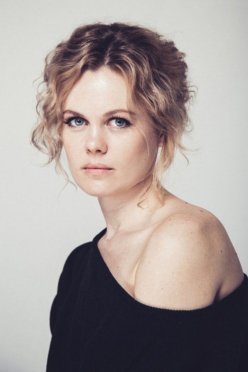 Elena Surkova profile