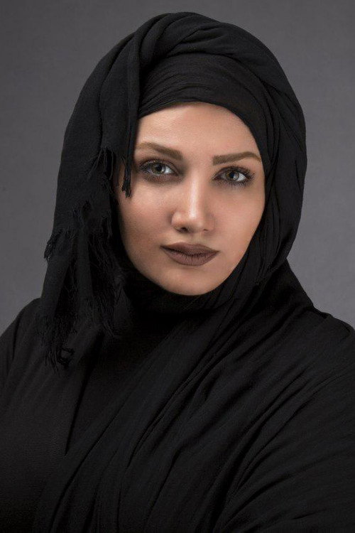 Parichehr Moshrefi profile