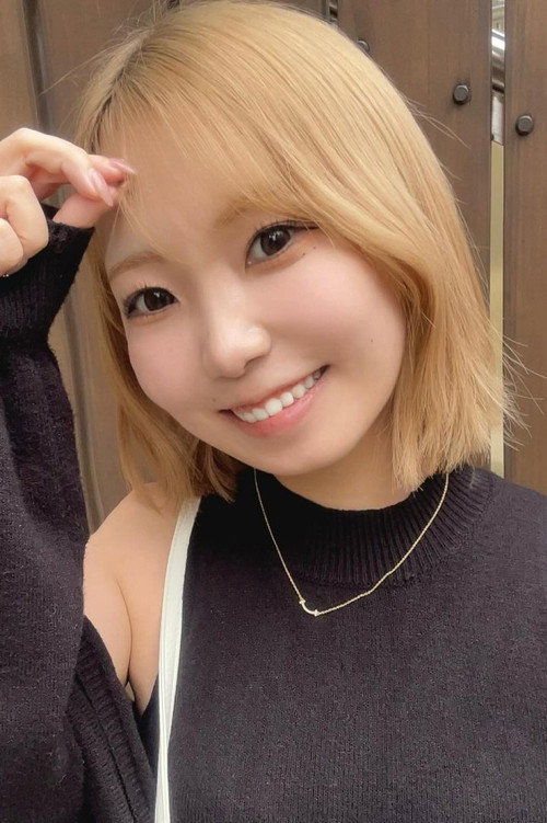 Photo of 桐嶋あみな, Acting